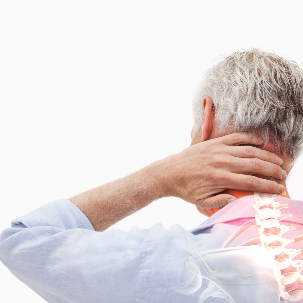 Синдром боли в спине. Остеохондроз у пожилых. Болит спина. Пациент с болью в спине. Боль в шейном отделе.